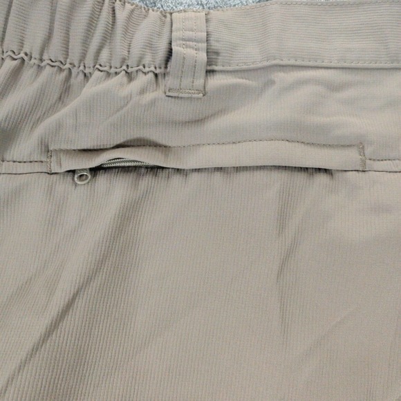 Wrangler Shorts Men's 44 Tan/Brown Performance Relaxed Fit Inseam 10" UPF 50 - Picture 8 of 9